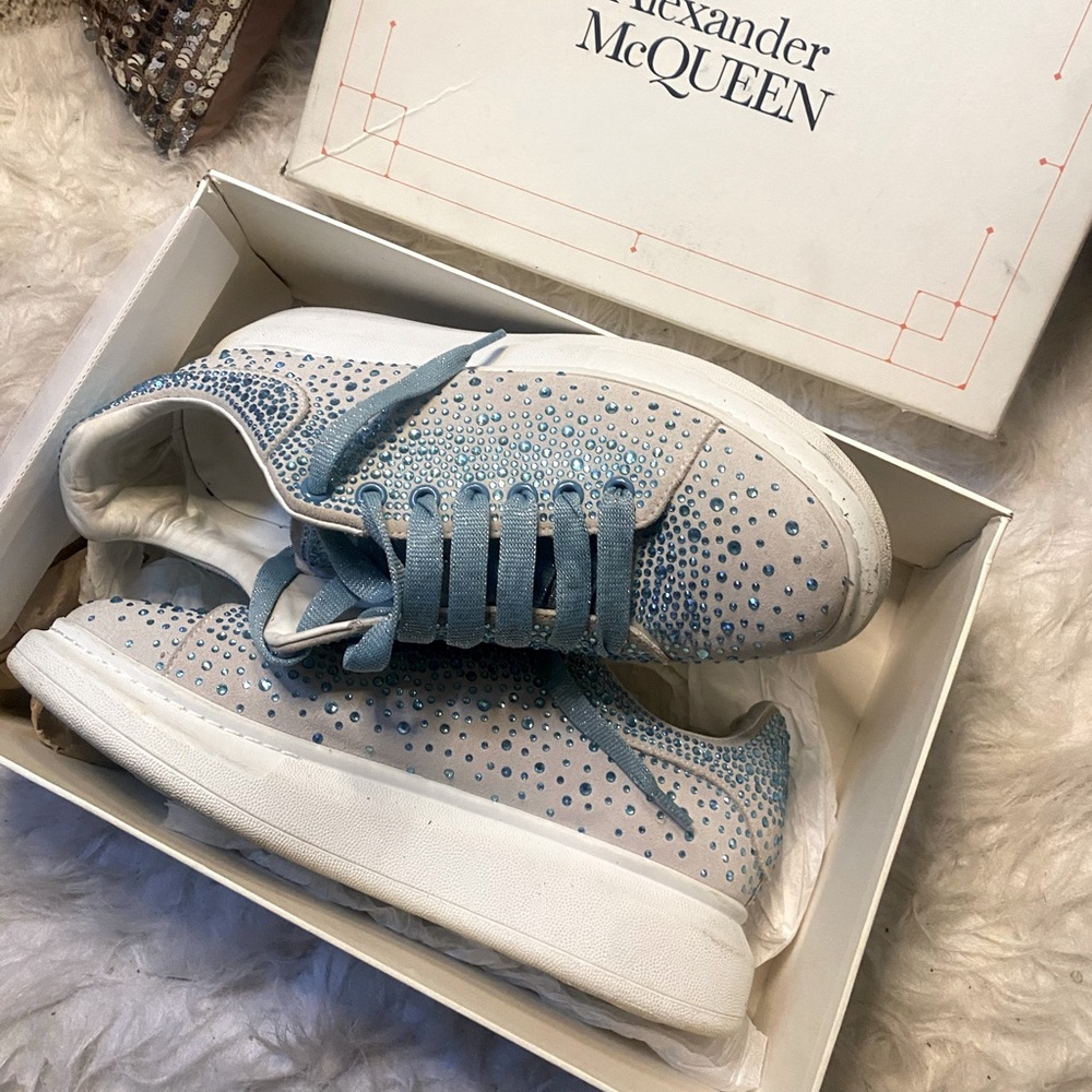Custom Alexander mqueens